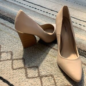 Nude Heels - Wood